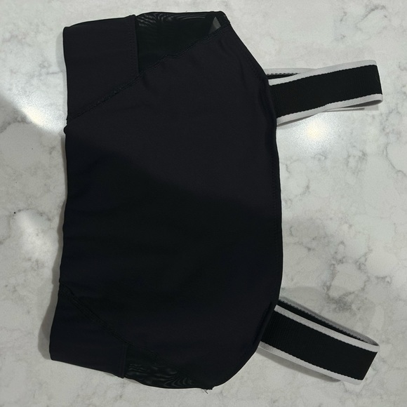 New balance sports bra - Picture 1 of 2